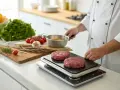 Ile waży burger wołowy? Zaskakujące różnice w wagach produktów