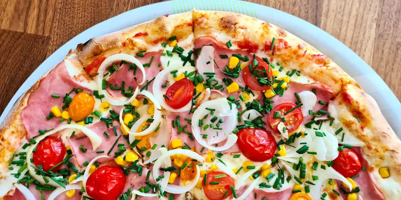 Ile pizz dziennie sprzedaje pizzeria? Zaskakujące statystyki i fakty
