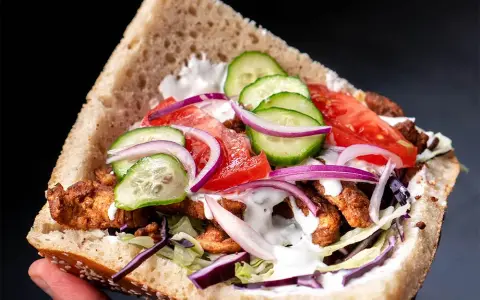 Kebab jak się robi – łatwy przepis na pyszny domowy kebab
