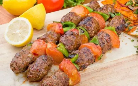 Ile węglowodanów ma kebab i jak wpływają na twoją dietę?