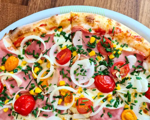 Ile pizz dziennie sprzedaje pizzeria? Zaskakujące statystyki i fakty