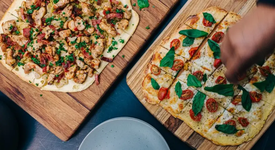 Ile osób najedzie się pizzą 40 cm? Sprawdź, zanim zamówisz!