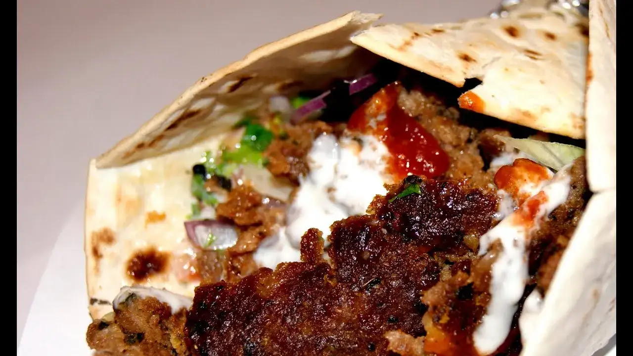 Zdjęcie Jak zrobić kebab z baraniny - prosty przepis na pyszne danie